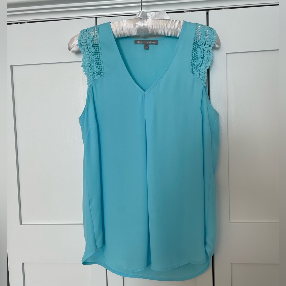 Daniel Rainn Top